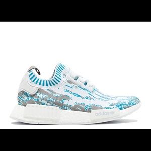 Adidas nmd r1 datamosh bb6364